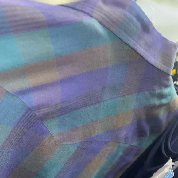 Northern Plains Men's Western Shirt with Pearl Snaps - Picture 6 of 6